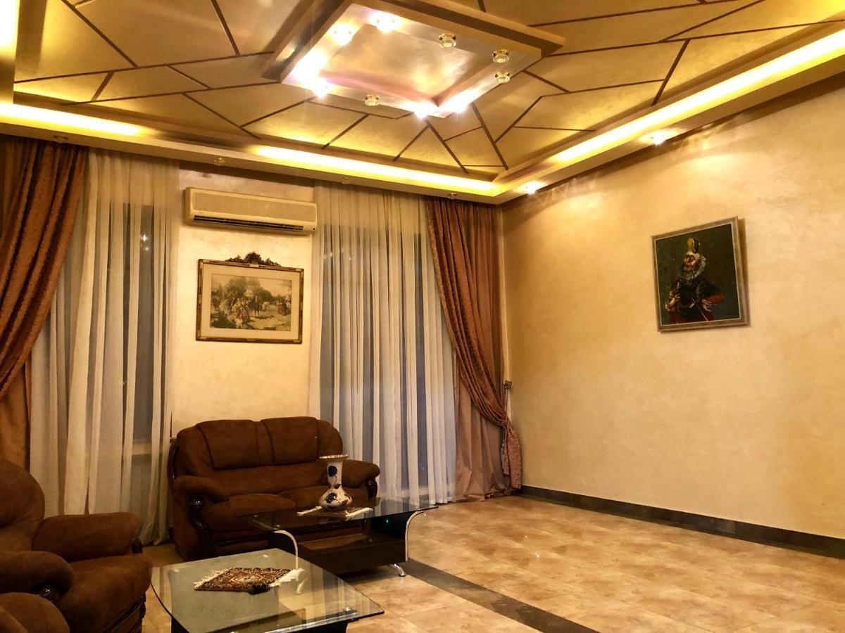 Luxury Tumanyan Apartment 예레반 외부 사진